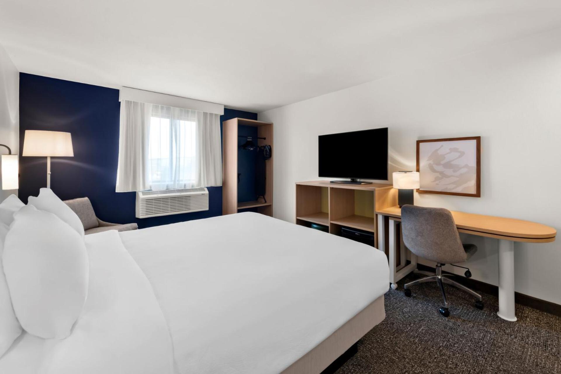 Spark By Hilton Norfolk Exterior photo