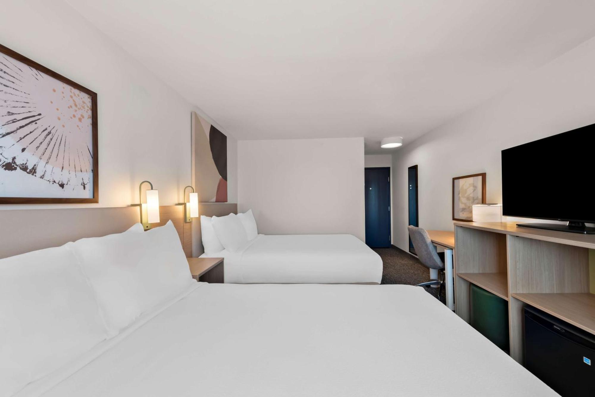 Spark By Hilton Norfolk Exterior photo