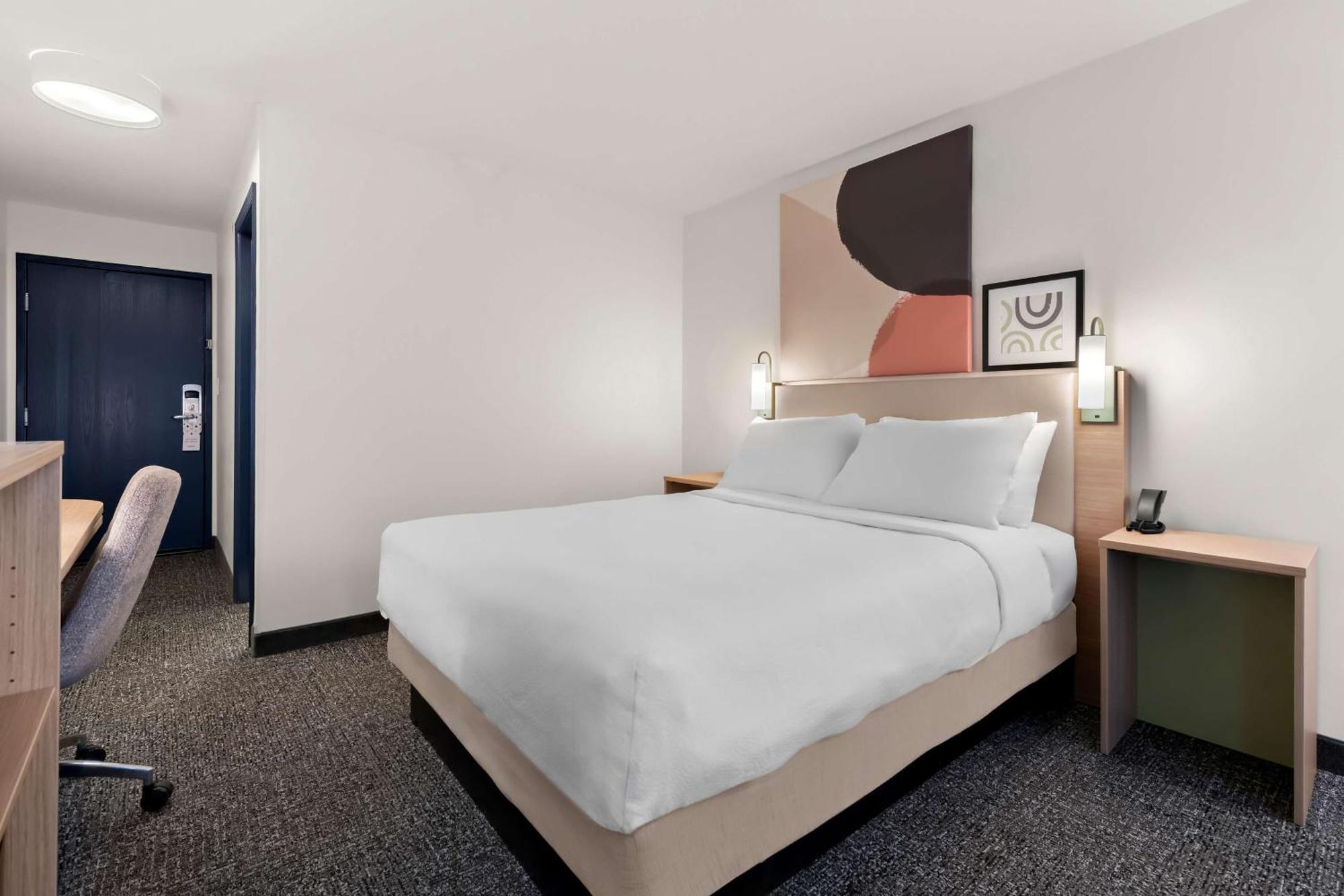 Spark By Hilton Norfolk Exterior photo