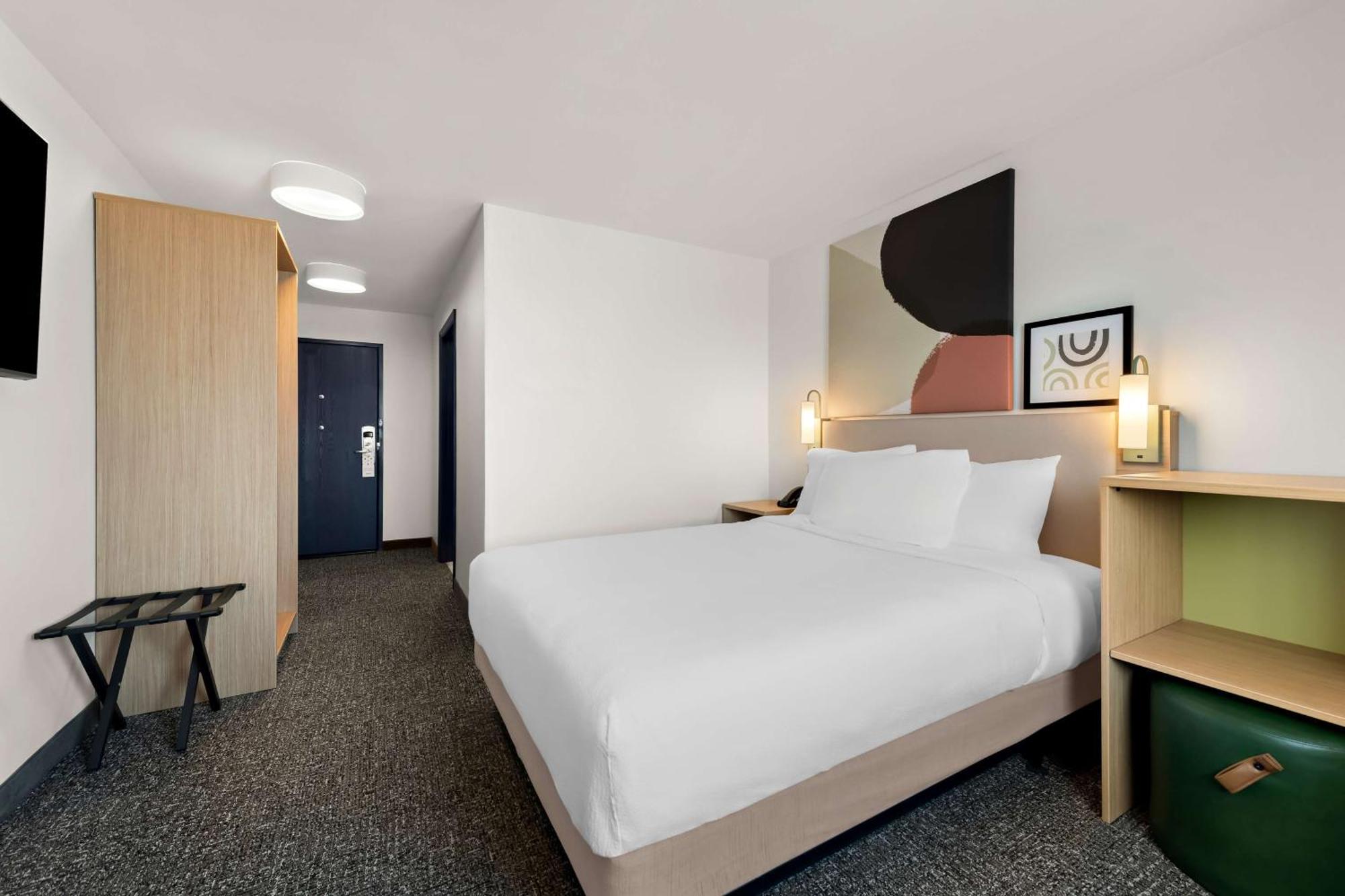 Spark By Hilton Norfolk Exterior photo